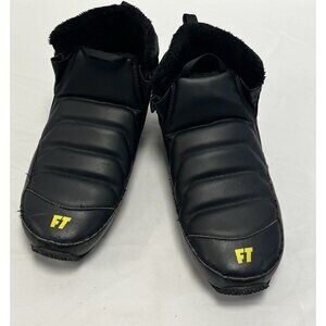 Rare Full Tilt Apres Bootie Medium (7-9) FT’S 🤩